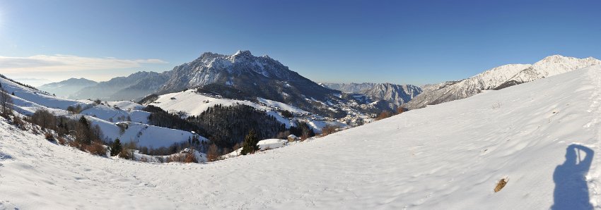 27 Panorama sulla Conca di Oltre il Colle.jpg